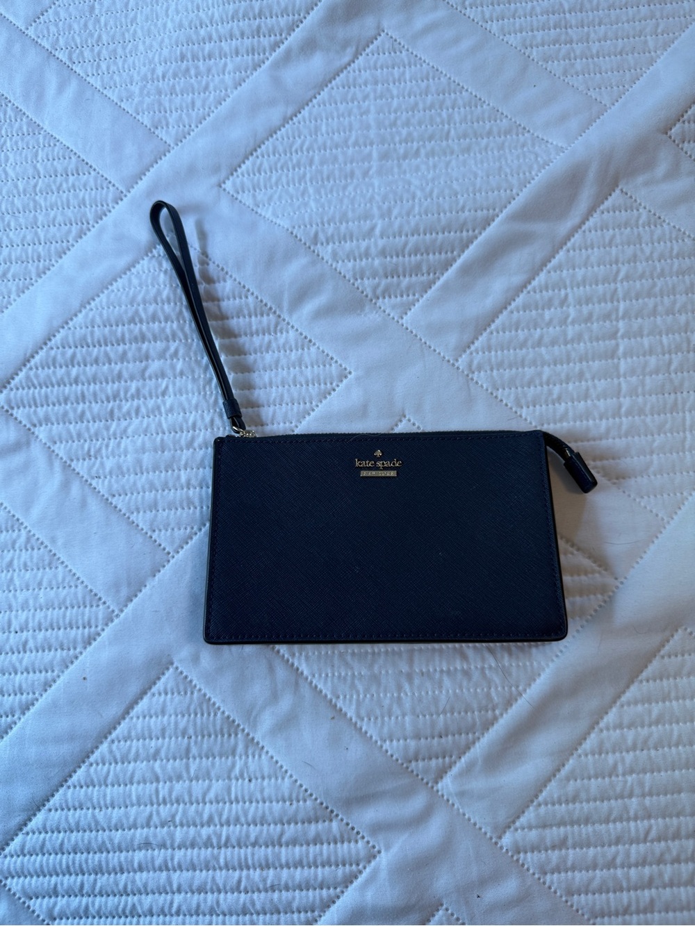 Kate Spade Cameron Street Leila Leather navy blue wristlet clutch